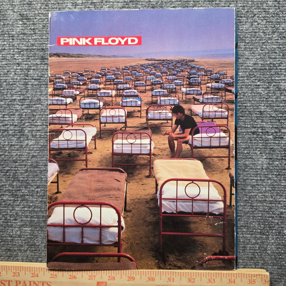 Vintage Pink Floyd 1987 1988 World Tour Program Momentary Lapse of Reason Book
